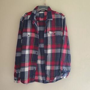 American Eagle Shirt Large Red Navy Plaid Flannel Button Down